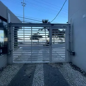 Apto Na Avenida Atlantica Apartamento